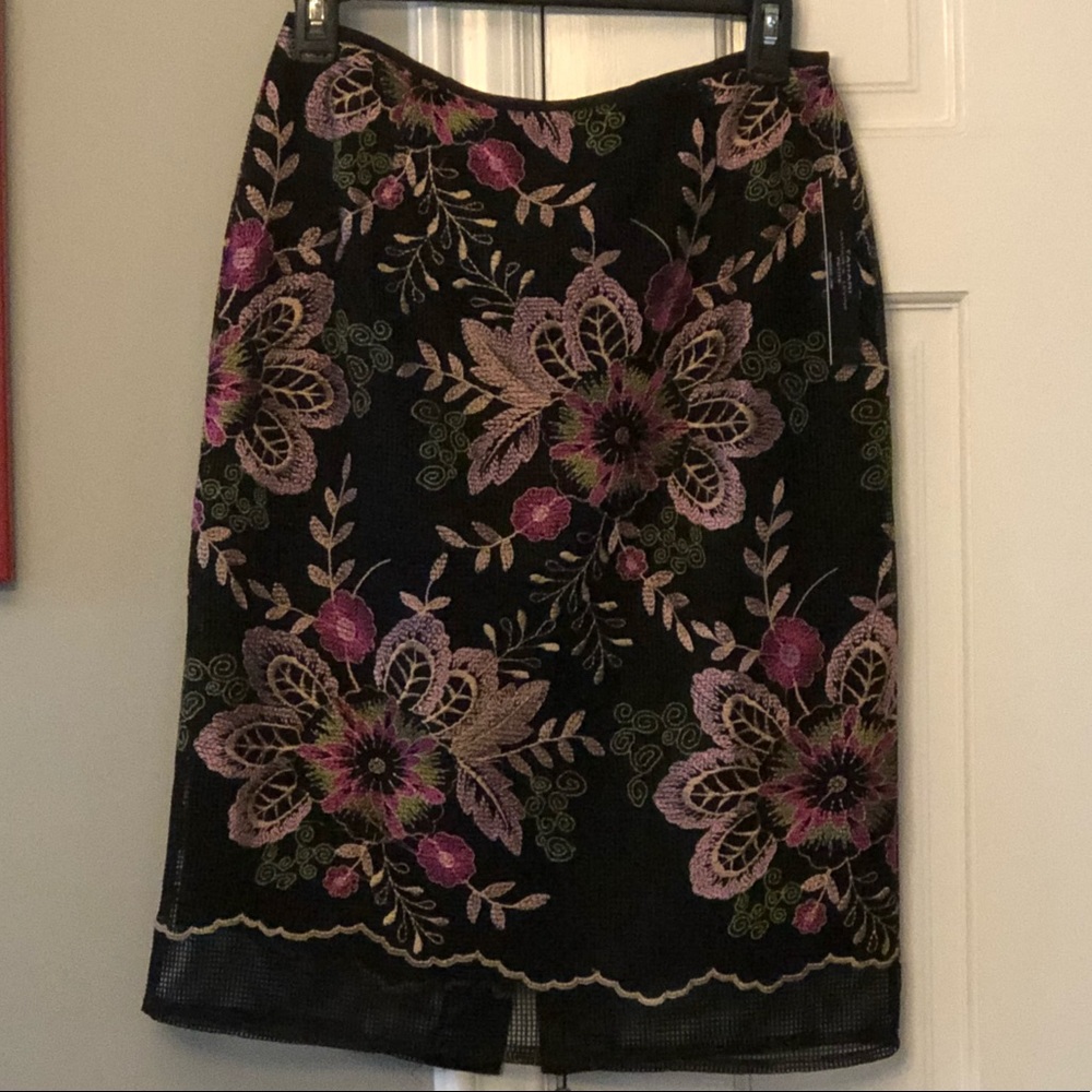 NWT Tahari floral skirt (suit set piece)